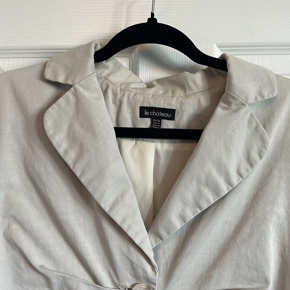 Cream Blazer - Picture 3 of 4